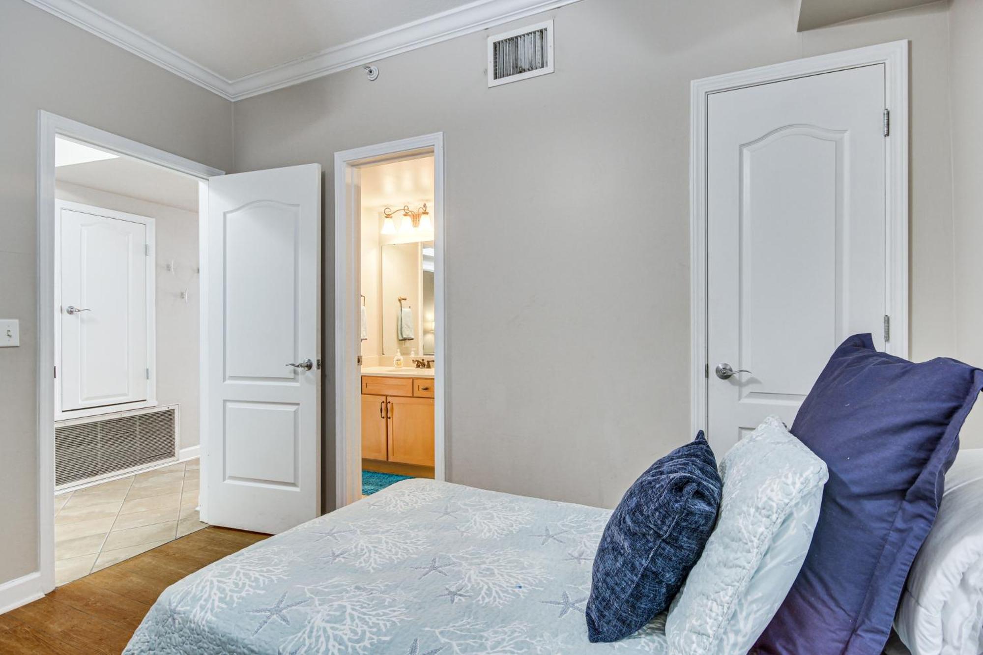 Sleek Gulfport Condo With Ocean Views And Pool Access! ภายนอก รูปภาพ