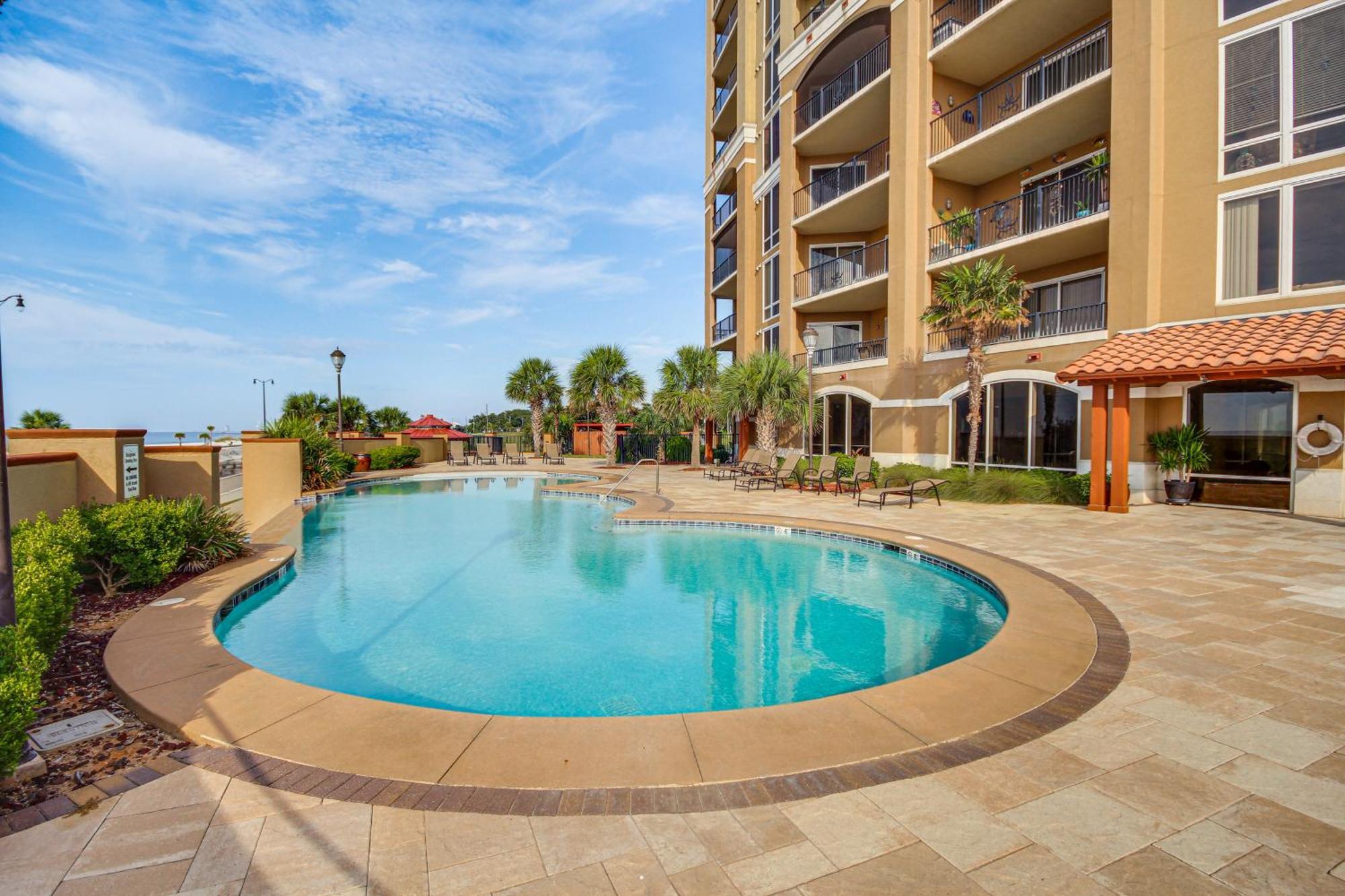 Sleek Gulfport Condo With Ocean Views And Pool Access! ภายนอก รูปภาพ