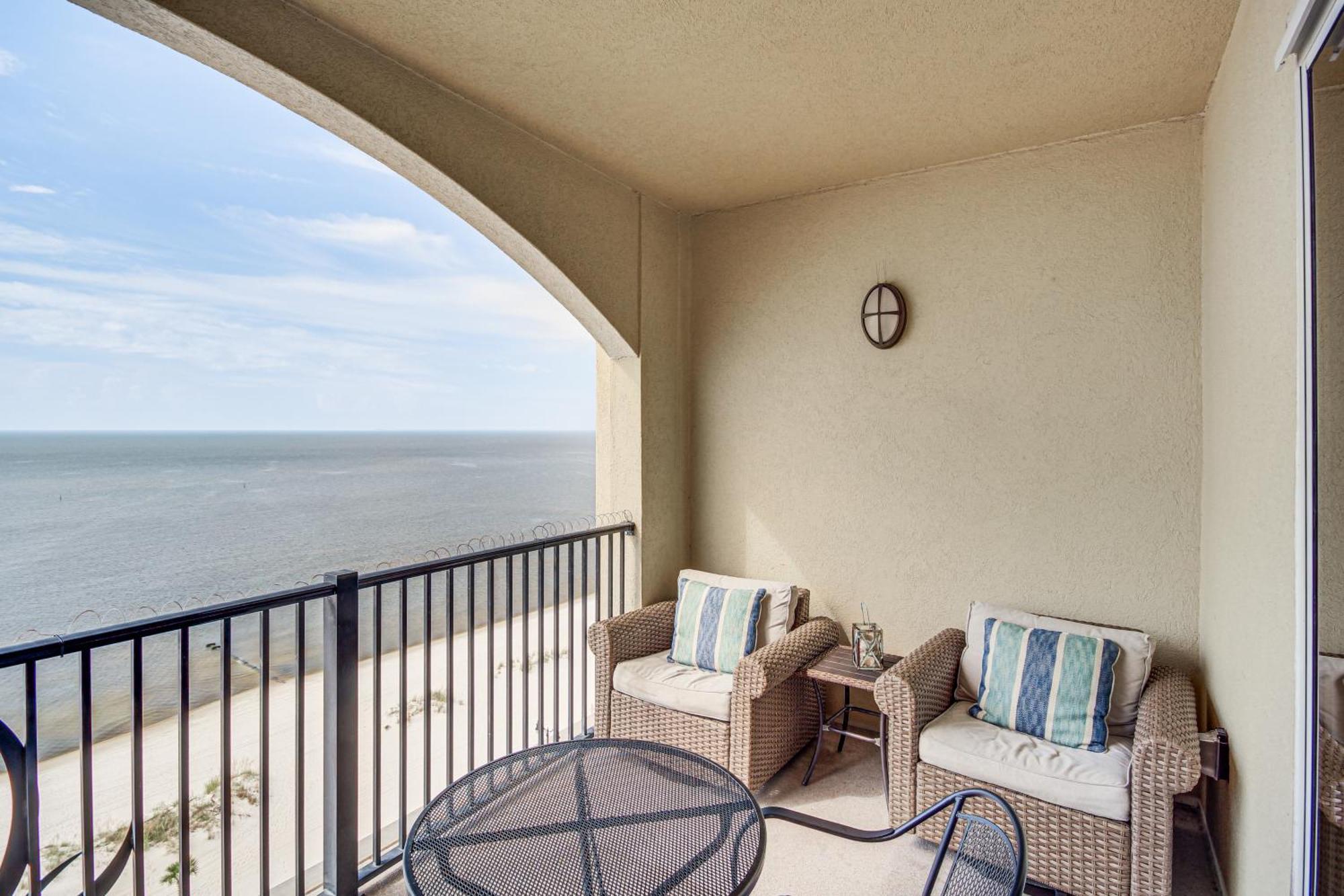 Sleek Gulfport Condo With Ocean Views And Pool Access! ภายนอก รูปภาพ