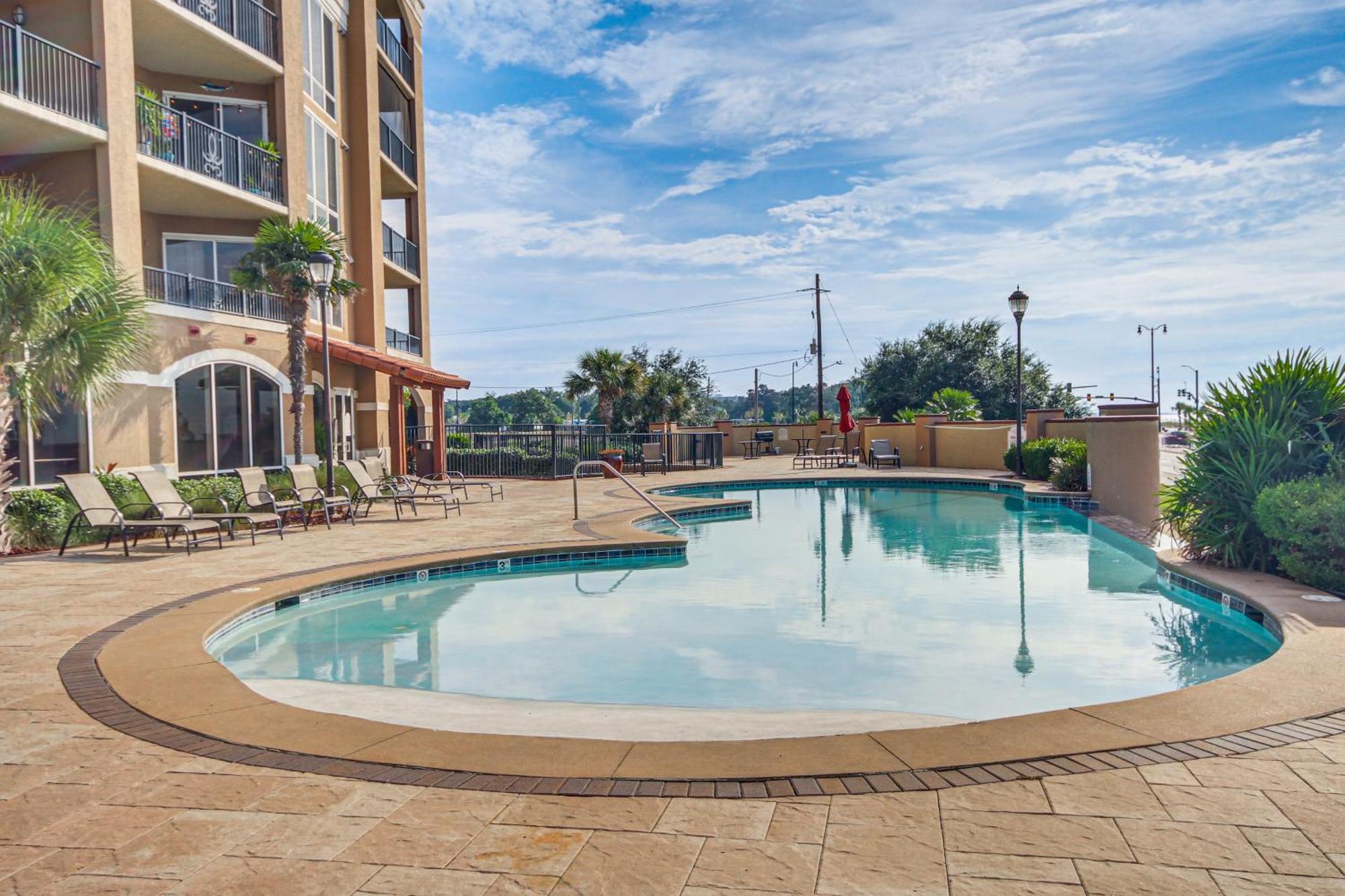 Sleek Gulfport Condo With Ocean Views And Pool Access! ภายนอก รูปภาพ